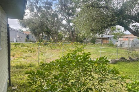 Villa ou maison à louer à Port Charlotte, Floride: 2 chambres, 95.88 m2 № 1540976 - photo 14