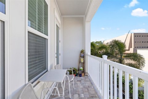 Touwnhouse à vendre à Saint Petersburg, Floride: 3 chambres, 173.54 m2 № 1634434 - photo 19