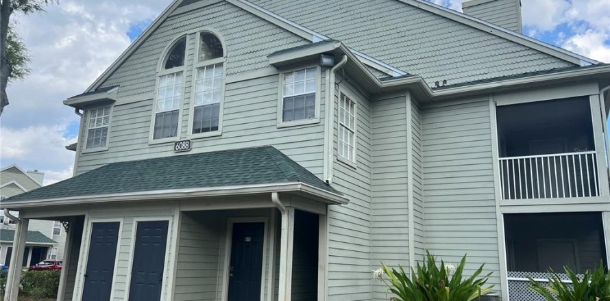 Condominio en Orlando, Florida, 2 dormitorios  № 1375204