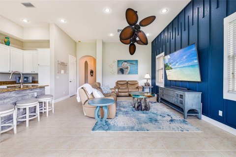 House in Port Charlotte, Florida 5 bedrooms, 302.12 sq.m. № 1815481 - photo 12
