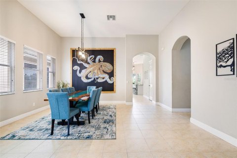 House in Port Charlotte, Florida 5 bedrooms, 302.12 sq.m. № 1815481 - photo 9
