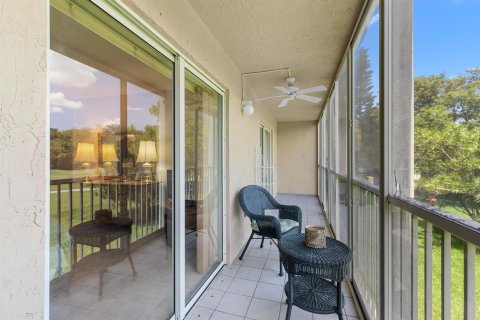 Condo in Davie, Florida, 2 bedrooms  № 2086988 - photo 8