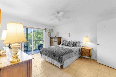 Condo in Davie, Florida, 2 bedrooms  № 2086988 - photo 14
