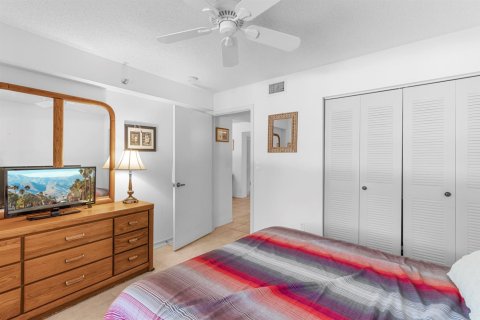 Condo in Davie, Florida, 2 bedrooms  № 2086988 - photo 20