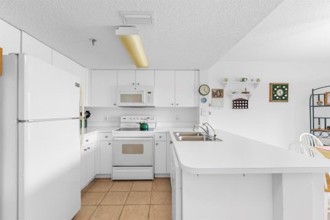 Condo in Davie, Florida, 2 bedrooms  № 2086988 - photo 16