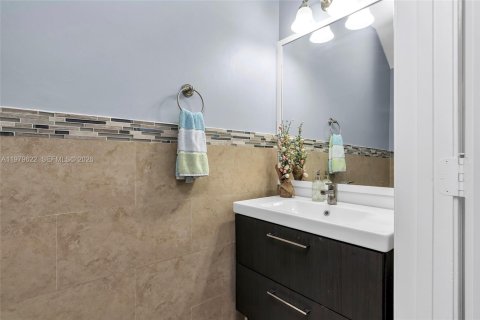 Купить таунхаус в Уэстон, Флорида 3 спальни, 149.11м2, № 2043645 - фото 28