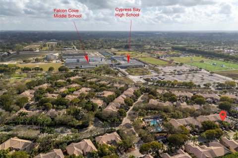 Купить таунхаус в Уэстон, Флорида 3 спальни, 149.11м2, № 2043645 - фото 2