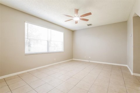Villa ou maison à vendre à Orlando, Floride: 3 chambres, 199.65 m2 № 2229883 - photo 5