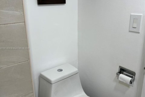 Купить кондоминиум в Авентура, Флорида 3 спальни, 137.68м2, № 2054564 - фото 21