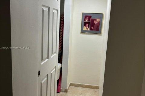 Купить кондоминиум в Авентура, Флорида 3 спальни, 137.68м2, № 2054564 - фото 16