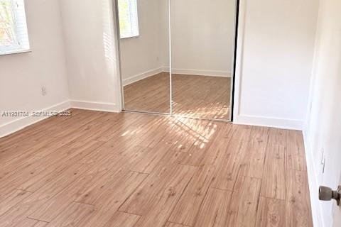 Apartamento en alquiler en Miami, Florida, 1 dormitorio № 1990367 - foto 11
