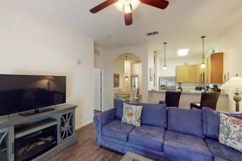 Condo in Davenport, Florida, 3 bedrooms  № 1615313 - photo 11