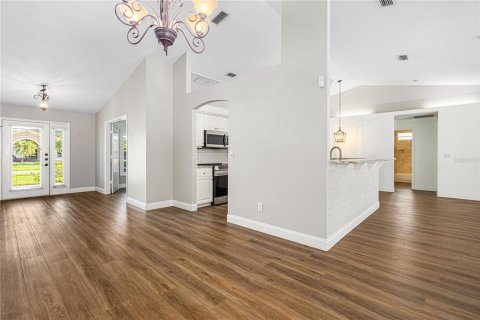 Casa en venta en Port Orange, Florida, 3 dormitorios, 182.55 m2 № 1876829 - foto 18
