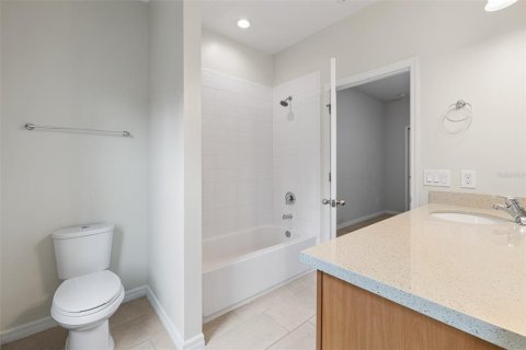 Touwnhouse à louer à Windermere, Floride: 3 chambres, 160.16 m2 № 2416799 - photo 29