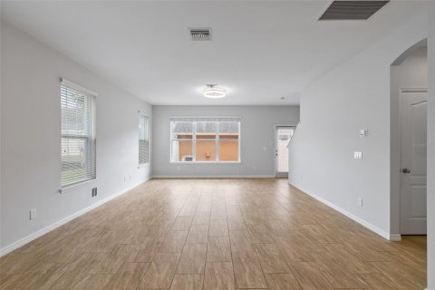 Touwnhouse à louer à Windermere, Floride: 3 chambres, 160.16 m2 № 2416799 - photo 14