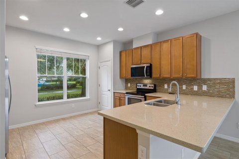 Touwnhouse à louer à Windermere, Floride: 3 chambres, 160.16 m2 № 2416799 - photo 7