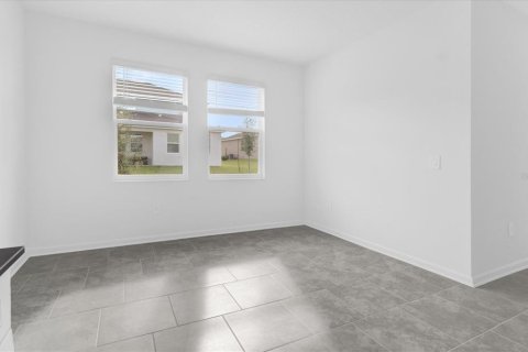 Casa en alquiler en Apopka, Florida, 4 dormitorios, 241.27 m2 № 1836977 - foto 10