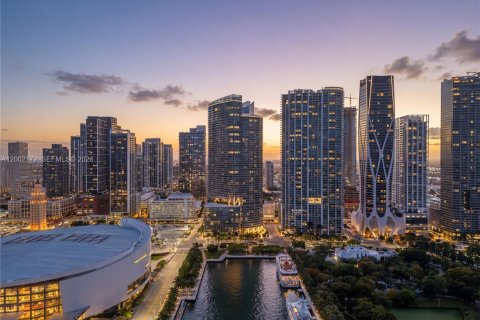 Condo in Miami, Florida, 2 bedrooms  № 2067683 - photo 28