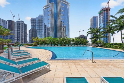 Condo in Miami, Florida, 2 bedrooms  № 2067683 - photo 22