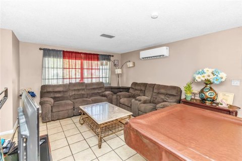 Villa ou maison à vendre à Citrus Springs, Floride: 4 chambres, 132.29 m2 № 1908139 - photo 5
