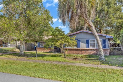 Villa ou maison à vendre à Citrus Springs, Floride: 4 chambres, 132.29 m2 № 1908139 - photo 1