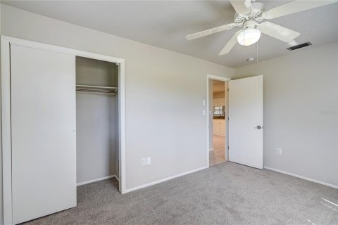 House in Port Charlotte, Florida 3 bedrooms, 126.81 sq.m. № 1444143 - photo 17