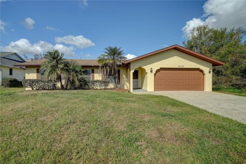 House in Port Charlotte, Florida 3 bedrooms, 126.81 sq.m. № 1444143 - photo 1