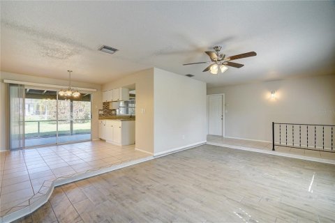House in Port Charlotte, Florida 3 bedrooms, 126.81 sq.m. № 1444143 - photo 9