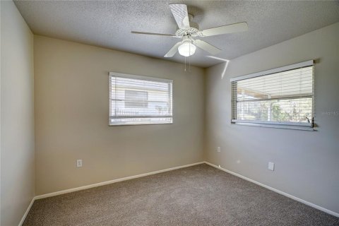 House in Port Charlotte, Florida 3 bedrooms, 126.81 sq.m. № 1444143 - photo 16