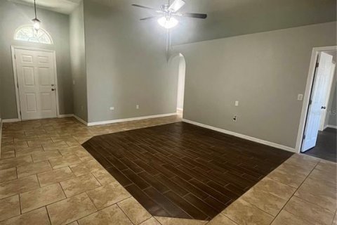 House in Apollo Beach, Florida 3 bedrooms, 120.87 sq.m. № 1530845 - photo 29