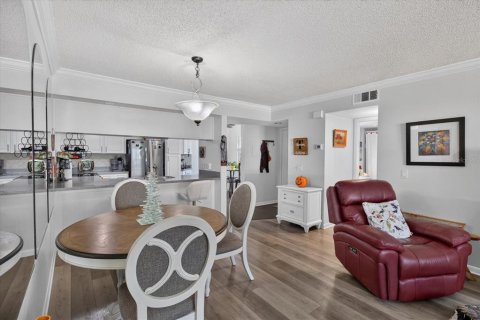 Copropriété à vendre à Hudson, Floride: 2 chambres, 102.47 m2 № 2399406 - photo 6