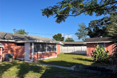 Villa ou maison à louer à Orlando, Floride: 3 chambres, 130.25 m2 № 2425297 - photo 23