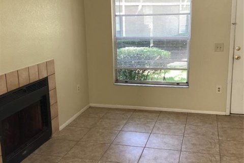 Copropriété à louer à Tampa, Floride: 2 chambres, 84.73 m2 № 2103310 - photo 4