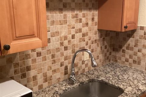 Copropriété à louer à Tampa, Floride: 2 chambres, 84.73 m2 № 2103310 - photo 9