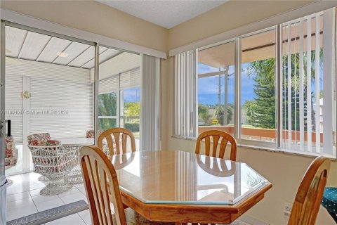 Copropriété à vendre à Hallandale Beach, Floride: 2 chambres, 78.78 m2 № 1955325 - photo 7