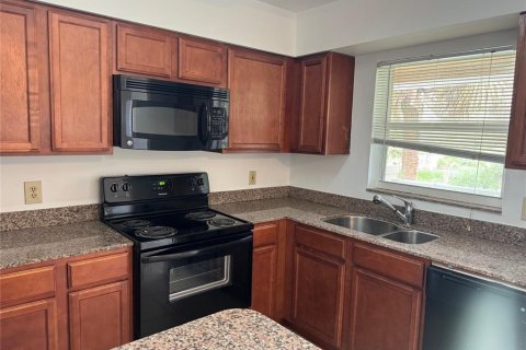 Condo in Orlando, Florida, 2 bedrooms № 2118751 - photo 7