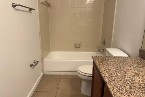 Condo in Orlando, Florida, 2 bedrooms № 2118751 - photo 12