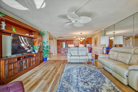 Condominio en venta en Clearwater, Florida, 2 dormitorios, 121.7 m2 № 1540330 - foto 20