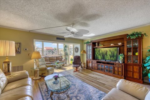 Condominio en venta en Clearwater, Florida, 2 dormitorios, 121.7 m2 № 1540330 - foto 18