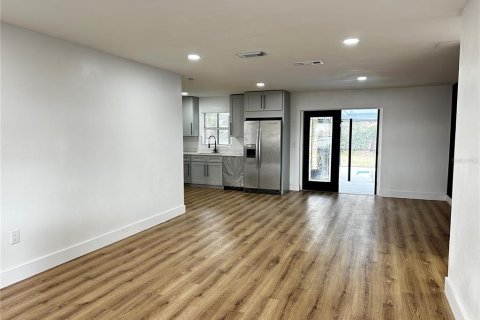 Villa ou maison à vendre à Lakeland, Floride: 4 chambres, 184.04 m2 № 1901190 - photo 5