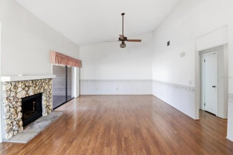 Townhouse in Longwood, Florida 2 bedrooms, 119.75 sq.m. № 2096786 - photo 6