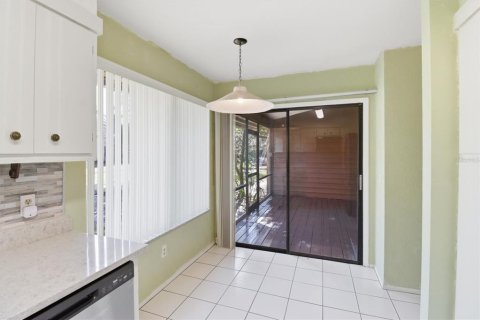Townhouse in Longwood, Florida 2 bedrooms, 119.75 sq.m. № 2096786 - photo 14