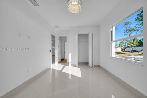 House in Lehigh Acres, Florida 4 bedrooms № 2073004 - photo 27