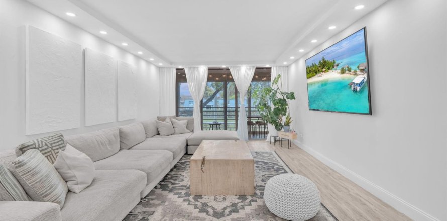 Condo in Plantation, Florida, 2 bedrooms № 2173159