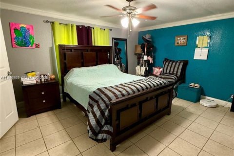 Villa ou maison à vendre à Miramar, Floride: 3 chambres, 104.14 m2 № 2004665 - photo 9