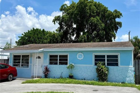 Villa ou maison à vendre à Miramar, Floride: 3 chambres, 104.14 m2 № 2004665 - photo 24