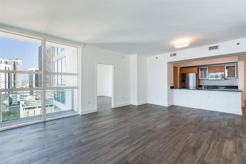 Condo in Miami, Florida, 2 bedrooms  № 2042120