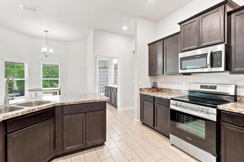 Villa ou maison à vendre à Homosassa, Floride: 4 chambres, 236.53 m2 № 2308932 - photo 18