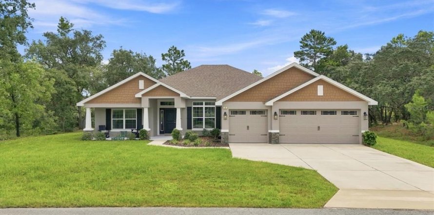 Villa ou maison à Homosassa, Floride 4 chambres, 236.53 m2 № 2308932