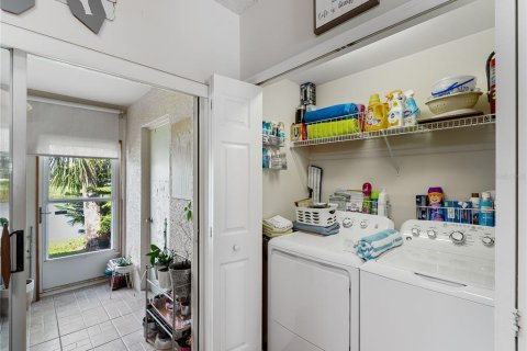 Townhouse in Bradenton, Florida 2 bedrooms, 100.33 sq.m. № 1856502 - photo 15